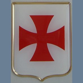 Selvklbende Kapitelkors i relief.